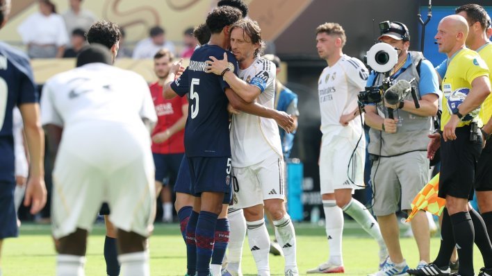 Zvijezda PSG-a je nakon utakmice prišla Modriću da mu se zahvali, a Luka joj je rekao: 'Dođi u Real'