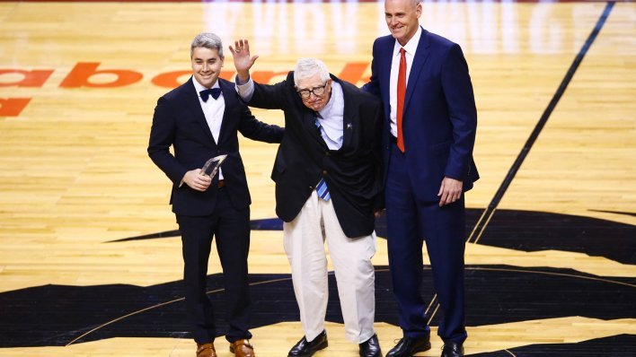 Preminuo legendarni trener Utah Jazza