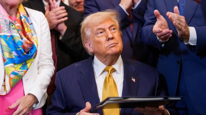 Javnost je zabrinuta za Trumpa: Puderom ne pokušava sakriti samo modrice