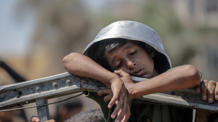 Palestinci umiru od gladi ili pogibaju tražeći pomoć. Kako je uopće pojas Gaze doveden do humanitarne katastrofe?