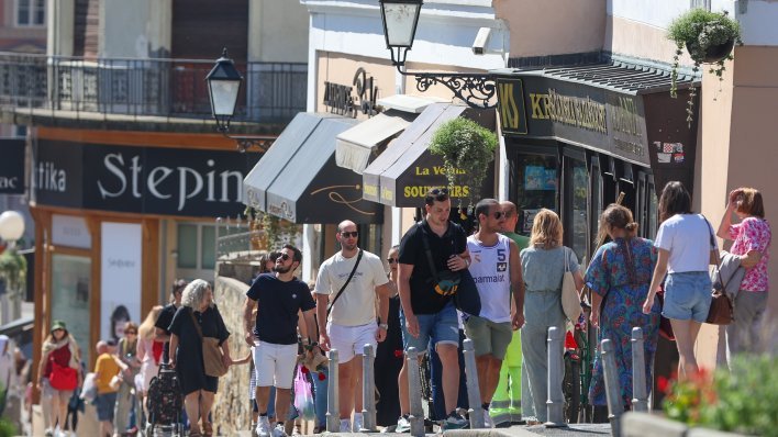 Plaće i broj zaposlenih više ne rastu, ali Hrvati i dalje posežu za kreditima