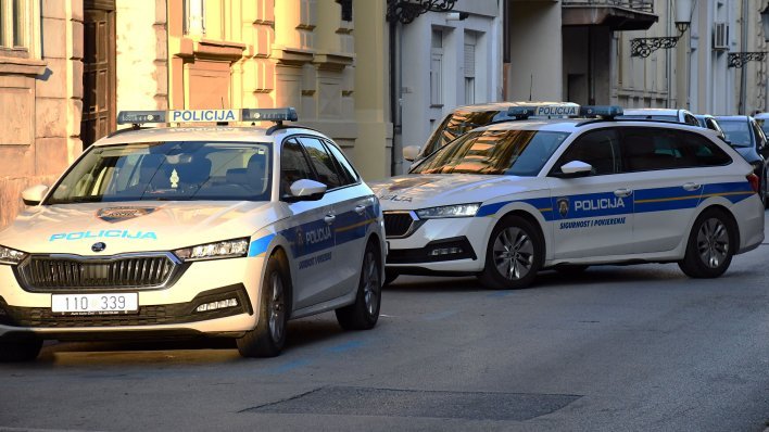 VIDEO, FOTO: Privedeni roditelji djeteta u Slavonskom Brodu: Majka je u strašnom šoku