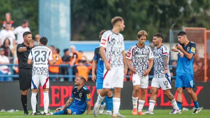 Navijači Hajduka igračima: Sramite se! Odreknite se makar jedne plaće zbog ovog