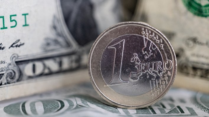 Američki dolar je pod pritiskom već tjednima: Ojačao euro