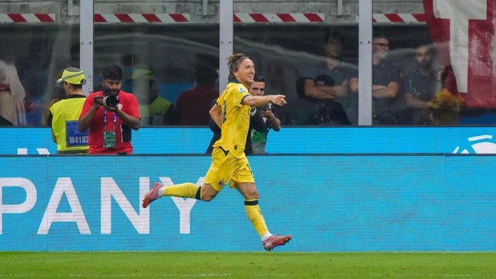 Modrić je proglašen igračem utakmice, a ono što je napravio s tom nagradom iznenadilo je Italiju