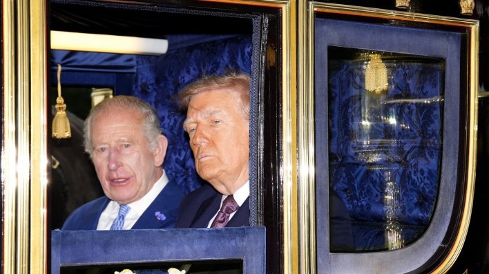 VIDEO Trump i Melania stigli u Windsor: Policija spriječila još jednu provokaciju