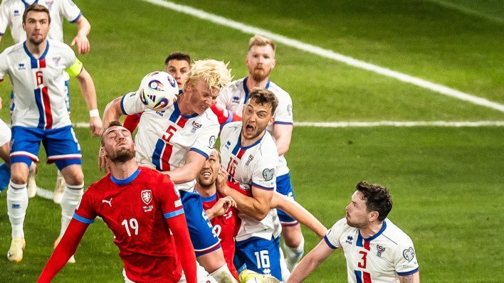 Pogledajte golove kojima su Farski Otoci pobijedili Češku i 'pogurali' Hrvatsku na SP