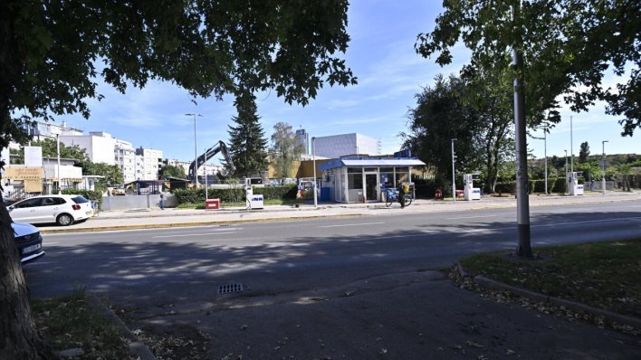 ADŽIJINA ULICA