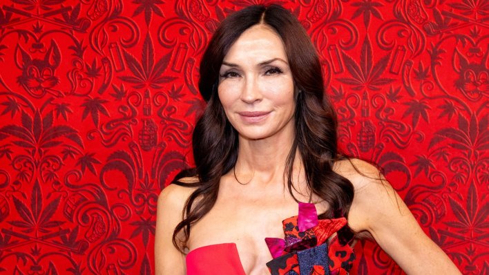 FAMKE JANSSEN