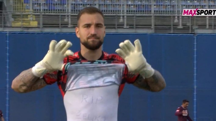 Josip Posavec umjesto proslave gola, odao počast legendarnom vrataru