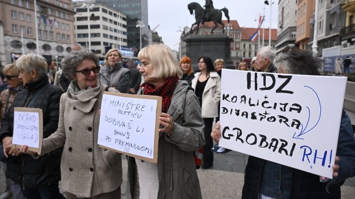 Umirovljenici prosvjedovali u Zagrebu: S ovom mirovinom ne možemo živjeti