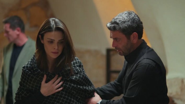 Boran se budi iz kome, Sadakat skida 'oklop' i mijenja pravila u 'Dalekom gradu'