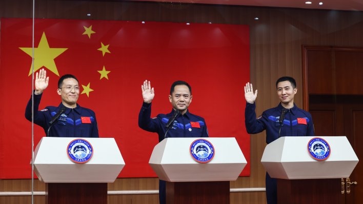 Kina u svemir šalje najmlađeg astronauta, a s njime i četiri miša