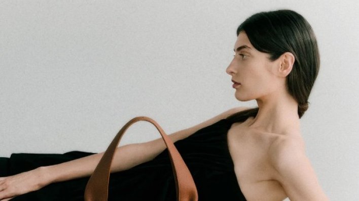 Mogla bi dobiti titulu najljepše: Nova torba obožavanog pariškog brenda Polène predmet je žudnje