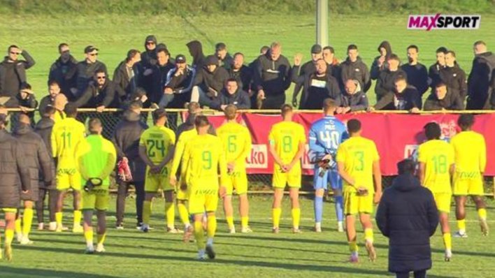 Pogledajte kako su Demoni postrojili igrače Istre i vrijeđali ih nakon epske blamaže