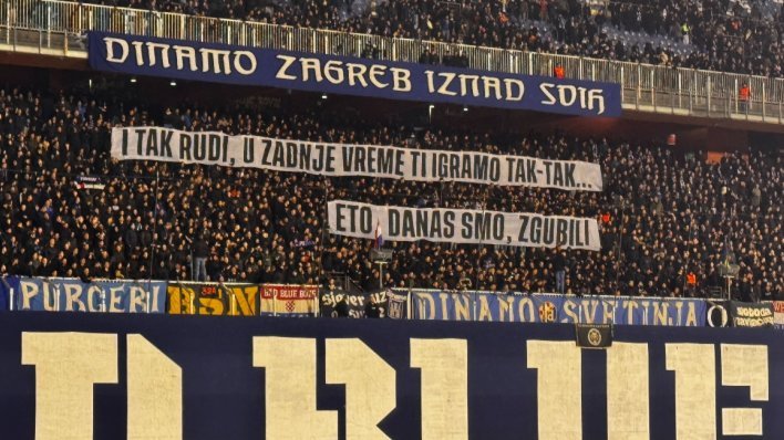 Boysi na kraju utakmice izvjesili poruku u čast Rudiju Belinu i sve rekli o igri Dinama