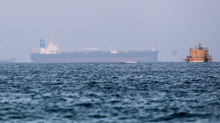 Tanker s ruskom naftom nije uspio istovariti robu u Venezueli i sad plovi prema Europi