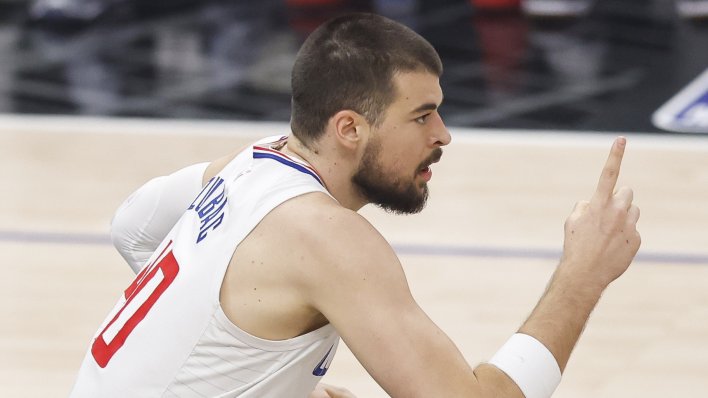 Njegova momčad u velikoj je krizi, ali Ivica Zubac je na razini; upisao je rekord sezone