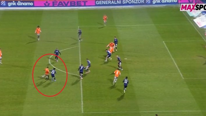 Pogledajte kako je Mišić 'pomogao' Škaričiću da zabije gol Dinamu