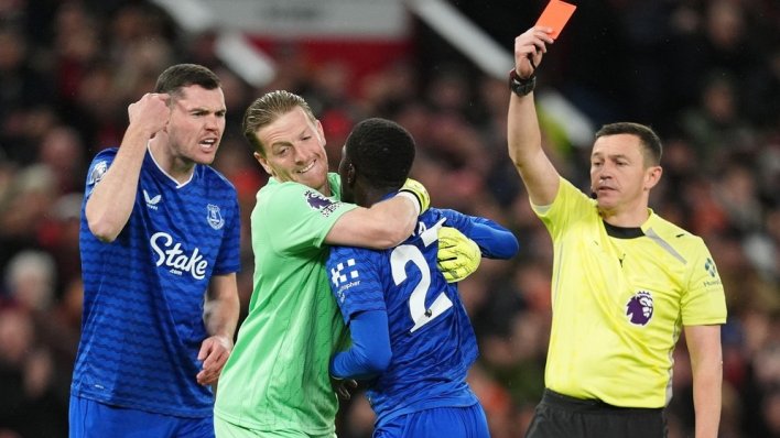 Ošamario je suigrača i zbog toga dobio crveni karton, a sad kaže: Emocije ponekad prevladaju