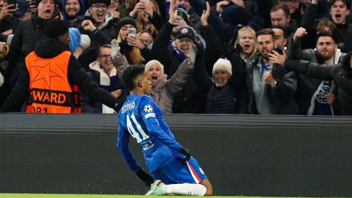 U demoliranju Barce svijet je sinoć upoznao novu senzaciju: 'Ti si istina, cijela istina i ništa osim istine'