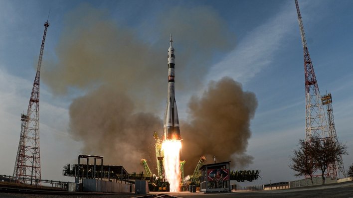 Rusija lansirala raketu Sojuz prema ISS-u, oštećen dio kozmodroma