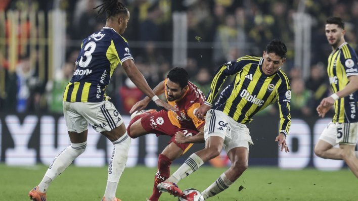 Kaos u Turskoj! Privedeni igrači Galatasarayja, Fenerbahčea, ali i suci i vlasnici klubova!