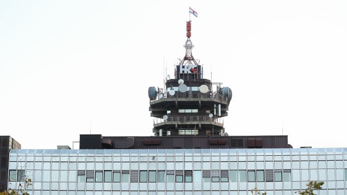 jedan suzdržan glas