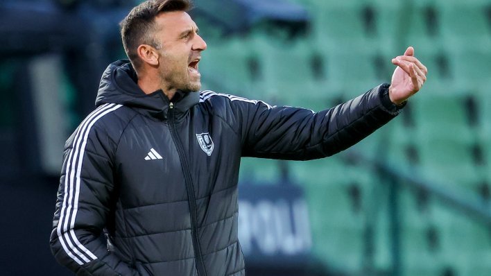 Bivši trener Dinama stišava euforiju nakon razbijanja najvećeg rivala u gradskom derbiju