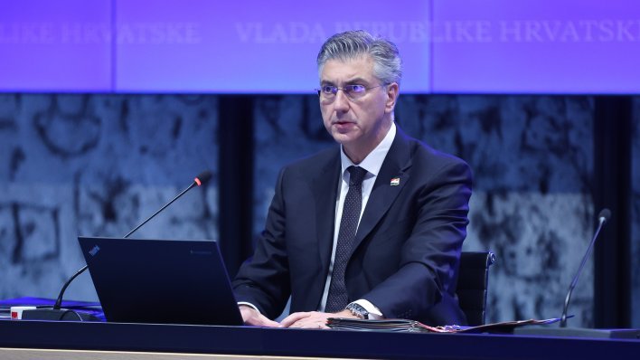 Vlada iza zatvorenih vrata donijela niz kadrovskih odluka