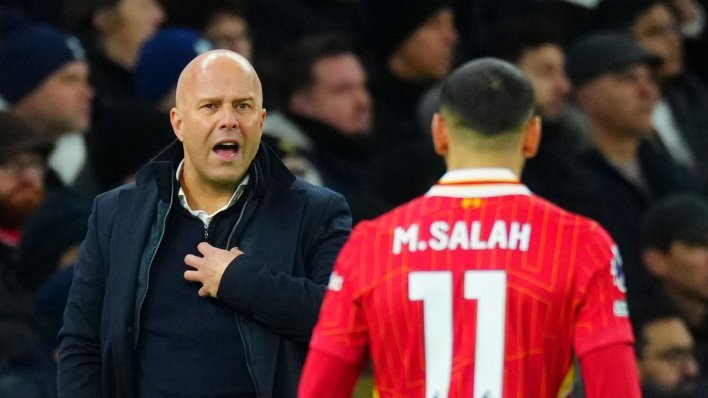 Dramatičan dan na Anfieldu; Slot će razgovarati sa Salahom o njegovu statusu u klubu