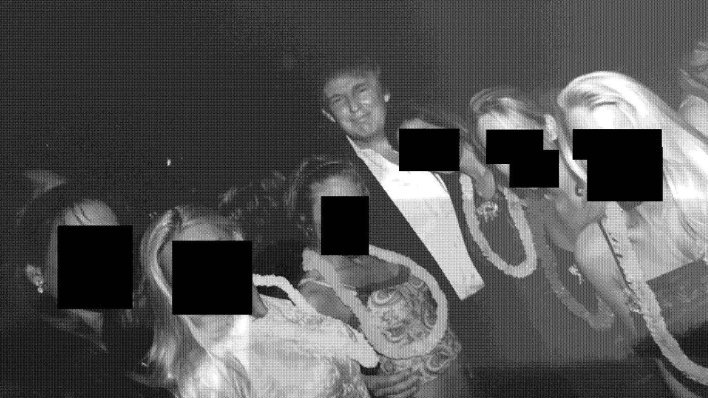 Objavljene nove fotografije s Epsteinova imanja: Na njima i Trump