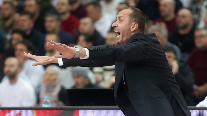 Nevjerojatno; trener iz BiH održao konferenciju od tri sekunde