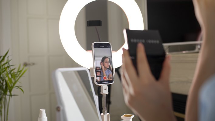 'Čudotvorni' lijekovi ili plaćena laž? Ovako nas influenceri varaju na društvenim mrežama