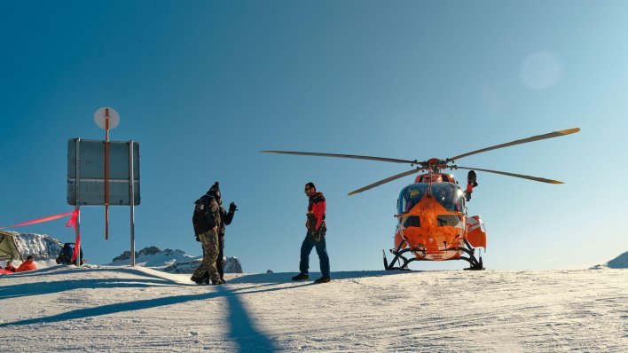 Talijanski biznismen ponovno sletio helikopterom usred skijališta: Navukao skije i nestao