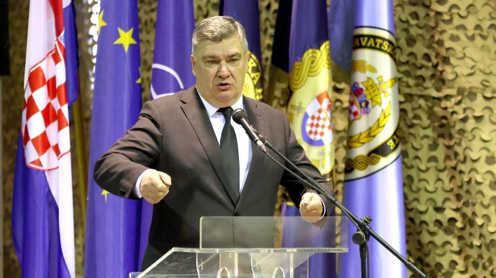 VIDEO Milanovićeva božićna čestitka: Volio bih da mogu poželjeti radosne blagdane