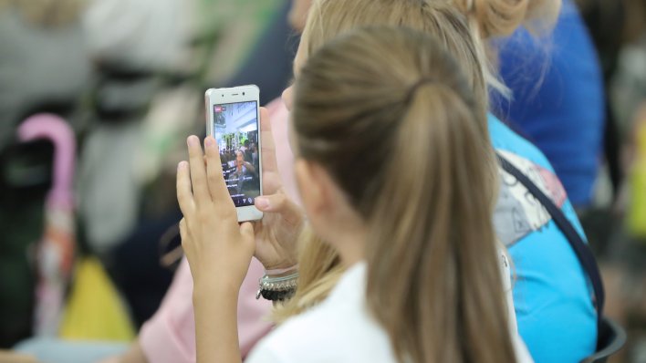 Među djecom sve češća 'epidemija kratkovidnosti', stručnjaci imaju korisne savjete za roditelje