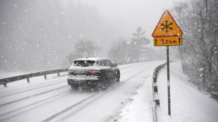 Danas pravo proljeće, a sutra nagli obrat - bura, obilni pljuskovi i snijeg: Evo dokad će trajati