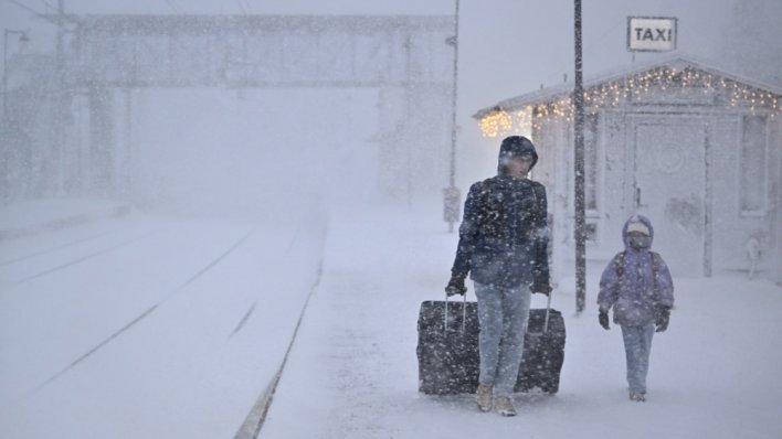 Skandinaviju paralizirala oluja Johannes: Dvoje mrtvih, vjetar nosi avione kao papir