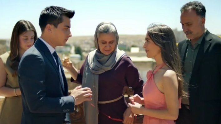 Snijeg, minus i dobra atmosfera: Ovako ekipa 'Dalekog grada' uživa 'zarobljena' u zimskoj idili