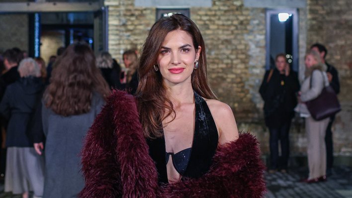 Susret koji je raznježio fanove: Arija Rizvić na okupu s ekipom s kojom je dijelila set