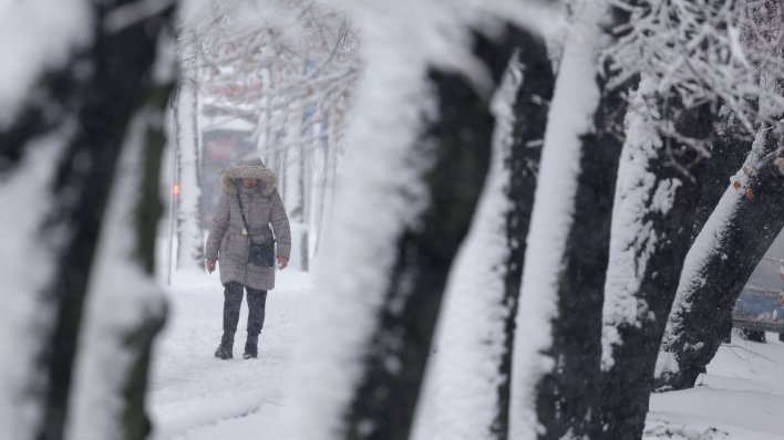 Totalni kaos u Srbiji: Letovi kasne satima, tisuće ljudi bez struje, evakuirano nekoliko osoba