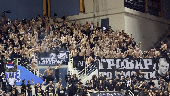 Bijes u Srbiji: 'Jesu li ovi igrači normalni?!'