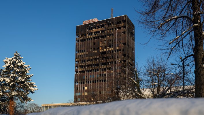 NE MOŽE BEZ KOMPLIKACIJA
