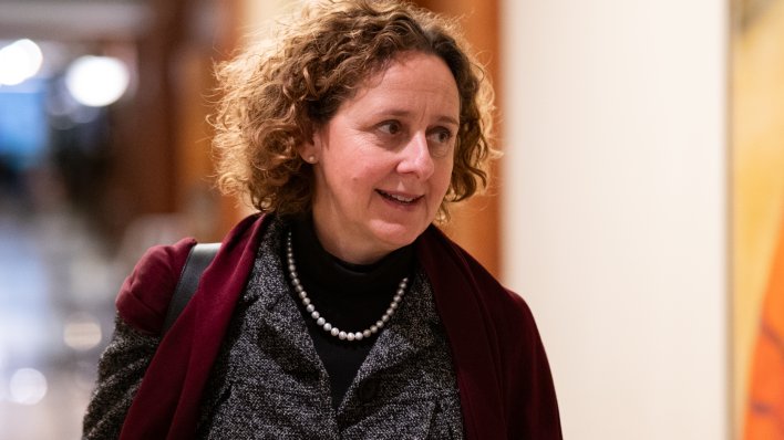 Obuljen Koržinek: Treba se držati političke kulture