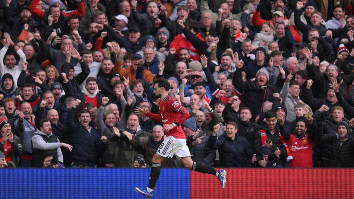 Rapsodija! Manchester United oduševio pod novim trenerom i slavio u derbiju