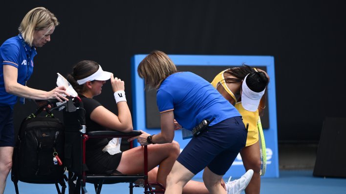 Strašne scene na Australian Openu: Crnogorka se srušila na terenu