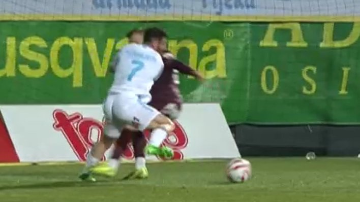 Pogledajte sporni kazneni udarac za Rijeku: Slažete li se s odlukom suca?