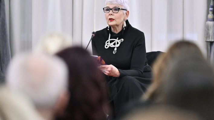 [FOTO] Bivši predsjednik, ministri i političari: Pogledajte tko je došao na promociju knjige Jadranke Kosor