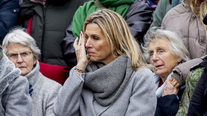 Ovo je trenutak nakon kojeg lijepa kraljica više nije mogla zadržati suze